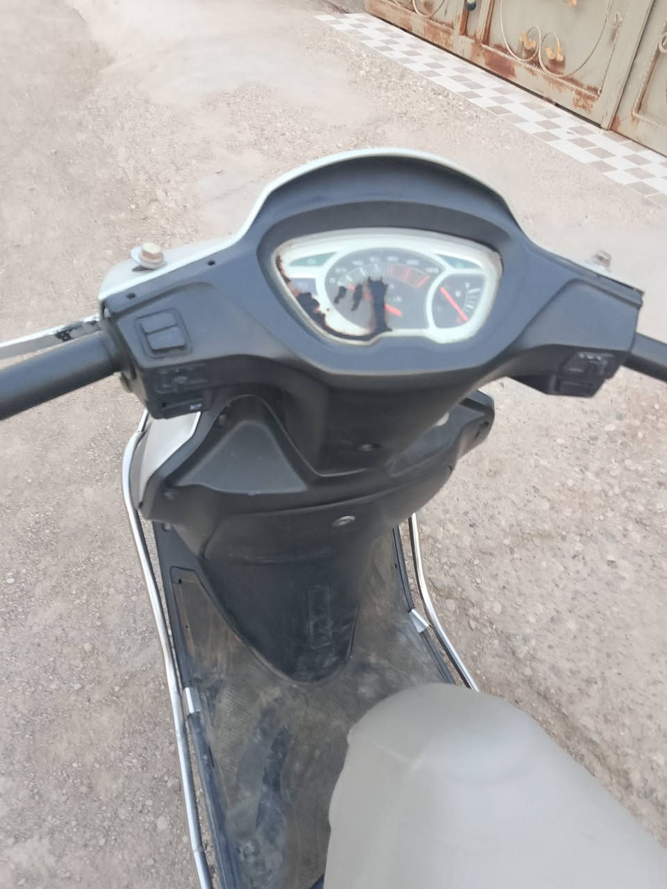 سبيسي ماليزي دراجه نضيفه كله شغال أحله من الصوره السعر 350 وبيه مج *********** العنوا
