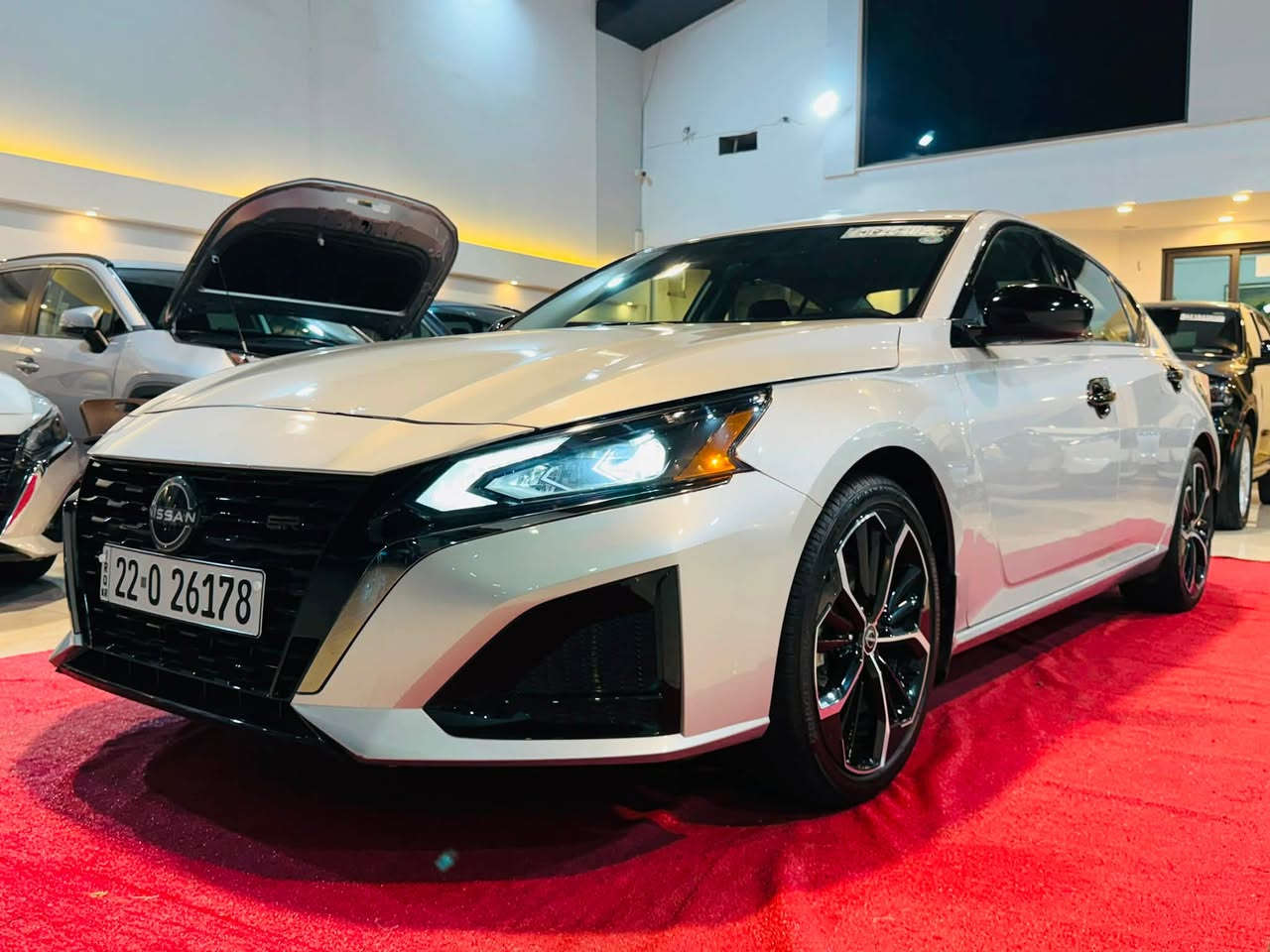 لطلب السعر علق بالرقم 2 سيتم الرد 
بشكل تلقائي على الخاص ✅
تابع الحساب ✅
Nissan Altama SR 2025

نيسان التيما
اللون :  سلفر لماع  

الموديل :2025

الفئة :      SR فول 

عداد المسافة: 12 الف مايل 

#مرقم_اربيل

حجم المحرك 2500 
بدون  دواخل بدون ايرباك ✅
الضرر: كما موضح في الصور  

المواصفات :  
بصمة تشغيل 
تشغيل عن بعد 
كاميرا 
شاشه لمس
رادرات 
حساس خلفي 
توقف ذاتي   
نظام ايكو نورمل سبورت 
كشنات جلد تدفئه

#العنوان #كركوك شارع المعارض 
معرض هشام الحمداني لتجارة السيارات 

للاستفسار:
***********

***********

***********
