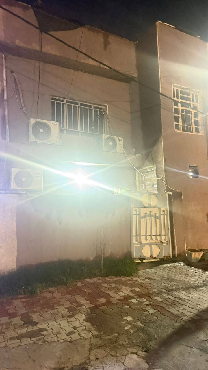 سلام عليكم.. بيت.. مساحه 50متر.. وجهه 6وربع.. مكانه الدوره الميكانيك.. يم مدرسه تطوان شارع العريض.. يحتوي على هول ومطبخ وخدامات وطابق الثاني.. غرفه كبير وغرفه صغيره... السعر 170وبيه مجال بيت بسمي مالك صرفسلام عليكم.. بيت.. مساحه 50متر.. وجهه 6وربع.. مكانه الدوره الميكانيك.. يم مدرسه تطوان شارع العريض.. يحتوي على هول ومطبخ وخدامات وطابق الثاني.. غرفه كبير وغرفه صغيره... السعر 170وبيه مجال بيت بسمي مالك صرف.. رقم هاتف.. ***********
