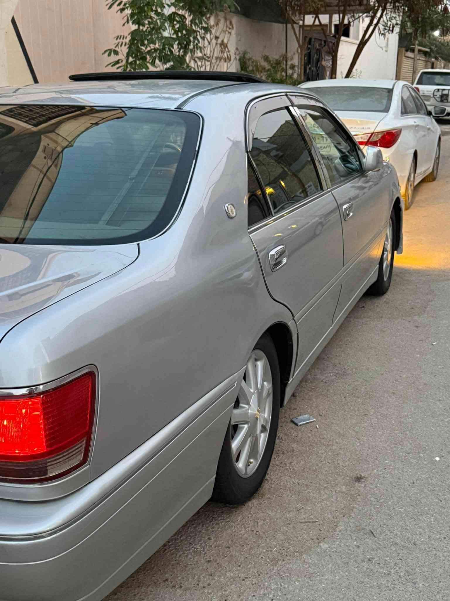 ٢٠٠٢ • ١٢٠ الف • نجف
