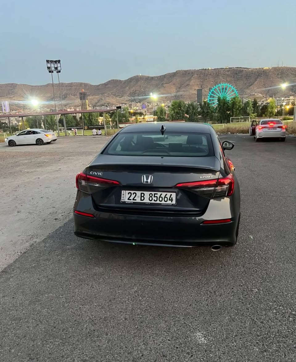 هوندا سيفيك 2022مواصفات S
مكينة 20 تنفس طبيعي
سبغ جاملوغ و بونيد  
قطعتين كلير امريكي
سيارة بدون دواخل شرت
ارباكات ساليمة  شرت
تحويل وكالة شرت
مكان دهوك 
تلفون ***********

