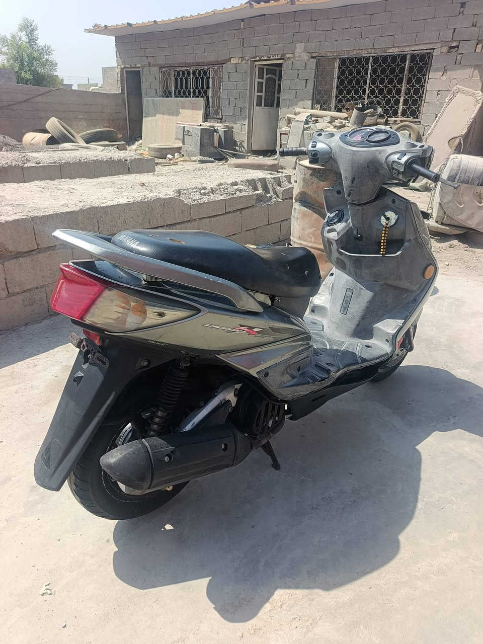 سكنس فحل محرك ممفتوح كفرات بلاديه كهربايات كله شغاله السعر 700بيه مجال  العبيدي ***********
