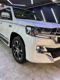 لاندكروزر GXR • ٢٠٢١ • ماشي ٦٠٠٠