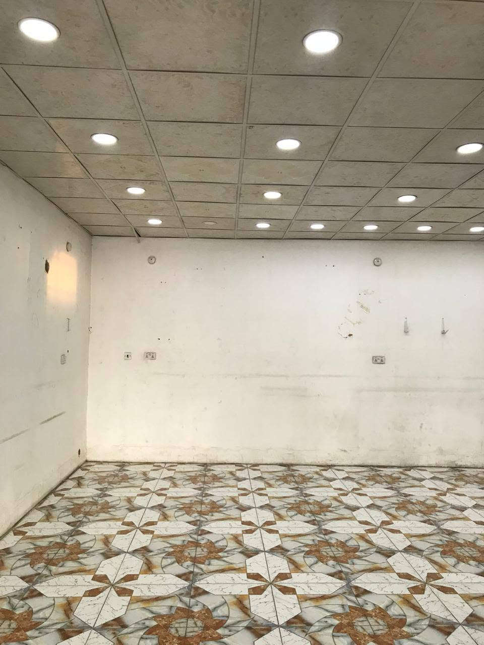 قاعه للايجار • طابق ثاني • شارع بغداد