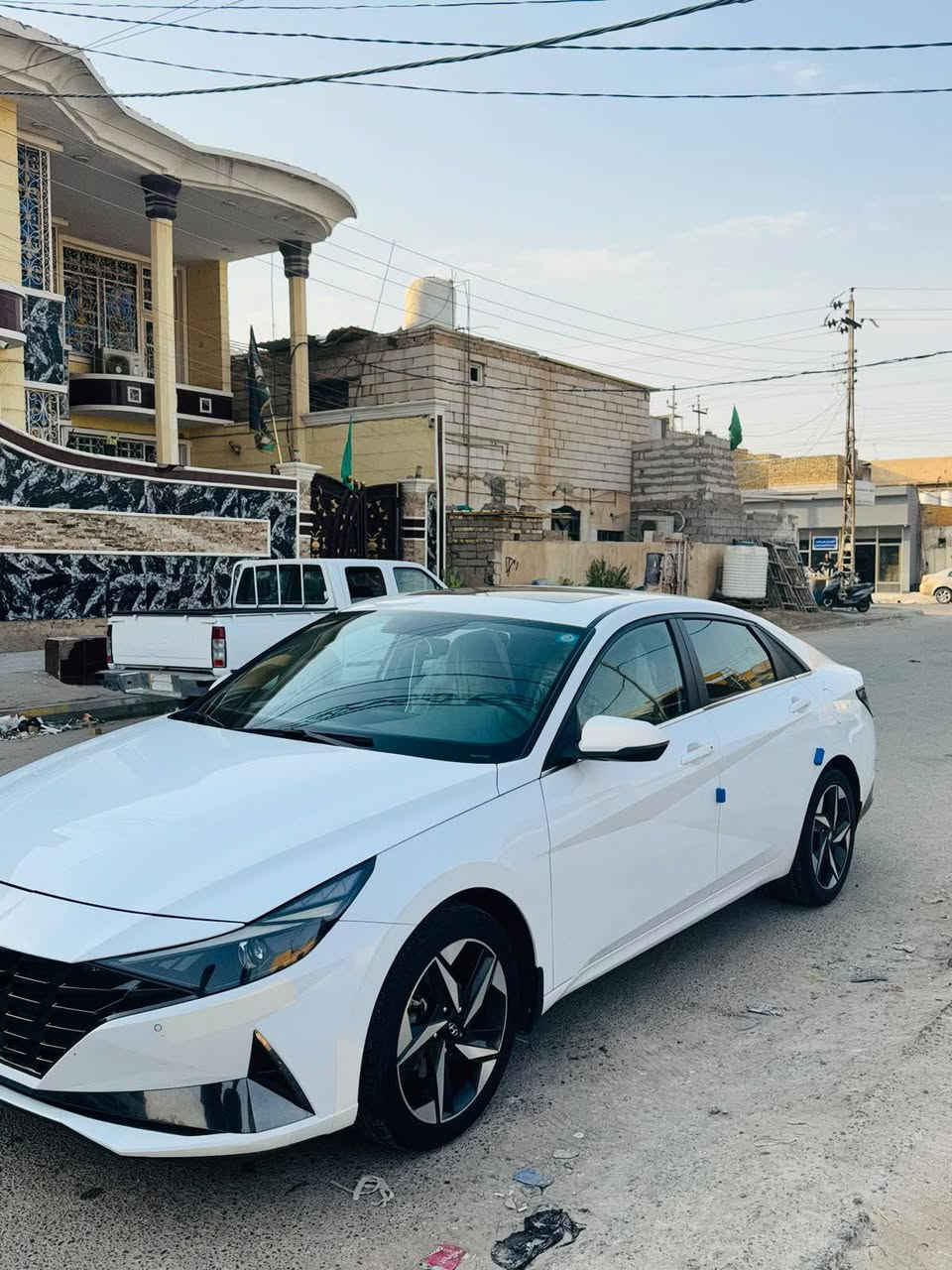 سلام عليكم
هونداي الانتر.      موديل 2023
مكفوله كفاله عامه جديده لك 
فول مواصفات واحد على واحد  
استقكاع مباشر بعد 5 أشهر اصير حره راعيته بنيه بغداد دكتوراه
محرك 1600 السعر 165 بيه مجال قليل 
تبريد حدايديه فول السياره جازه ماتصرف عليه ربع 
هاذا رقمي ***********
