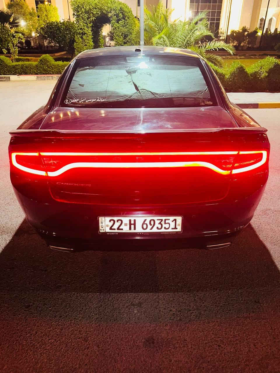 جارجر موديل 2019
فئه SXt فل كامل
محرگ 3600 ، V6
لون نفطي لماع
ماشيه 114 الف ميل
كير محرك مكفول 
سياره بحاله الوكاله ونضافه فول عاليه جدا 
الكفاله 
بدون صبغ 
ضربته فقط قبق جنطه معجون وصبغ وع كد اصبع من الجاملغ الامامي من جوه معجون وصبغ ضربه كلش حلوه وبسيطه 
بدون دواخل بدون ايرباك الحمدلله سياره نضيفه جدا ومال بيت مامتعوبه استخدامه وقت الحاجه فقط 
المواصفات 
بصمه تشغيل 
تشغيل ع بعد 
ابواب بصمه 
كامره خلفيه مع حساسات خلفيه
تحكم بلستيرن 
مثبت سرعه
مصابيع وزنون اصلي
مانع انزلاق
كشن كهرباء
ويل تايرات نضافه فول 

السياره نضافه فول والحمدلله مال بيت استخدامه وقت الحاجه 
السعر 210 وبيهه مجال 
الاتصال ***********
