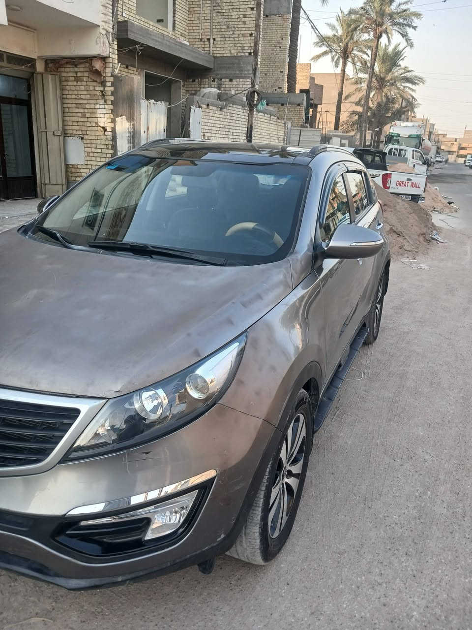 السلام عليكم اخوان عندي سبورتج موديل ٢٠١١ خليجي محرك 2400 دوش المرغوب فول مواصفات رقم بغداد بأسمي بيهه ثلاث قطع يرادلهن صبغ  بدون دواخل والباقي مكفول السعر 100وبيهه مجال بسيط للطيبين سياره جاهزه عوزهه بس صبغ العنوان بغداد الكماليه
***********
