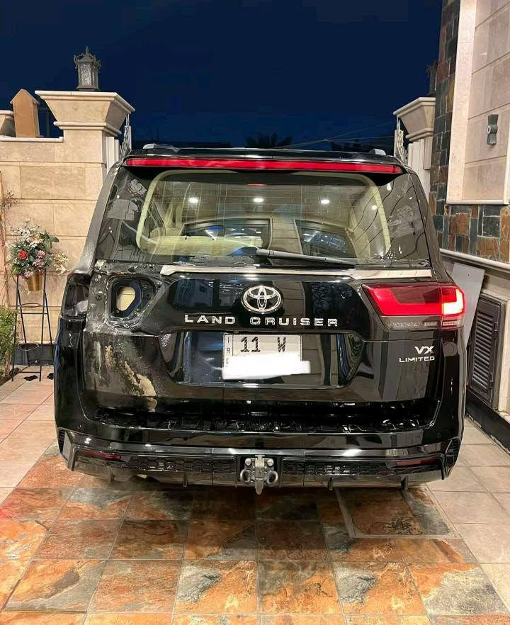 لاندكروز VX • ٢٠٢٢ • حرق خارجي