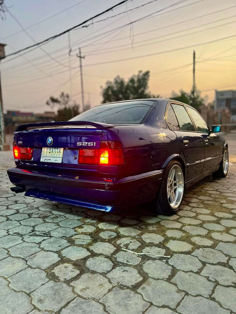 سلام عليكم للبيع BMW /525i
للبيع فقط /525i 

لون نيلي كير ومكينه جدد حدادية خير من الله تبريد شغال غرفتهة حلوة ونضيفة السيارة فول فتحة كير اوتو 4 جام كهرباء ايرباك ويل mحجم 18  كلشي ما عوزهة السيارة رقم بابل 

السعر 64 وبيهة مجال لليحب يستفسر اكثر هذة رقمي واني خادم للجميع ***********

مكاني كربلاء طويريج
