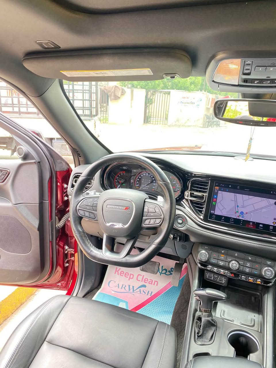 � للبيع Dodge Durango GT 2022 🇨🇦
    •كلين بدون حادث
•ماشية 90الف ميل
•قمارة سلايت
• وارد كندي 🇨🇦
• الفئة: GT
• الموديل: 2022
• المحرك: 3.6L Pentastar V6
• القوة: 295 حصان
• القير: أوتوماتيك 8 سرعات
• نظام الدفع: AWD فور ويل
• جنوط 20 إنچ
• 3 صفوف مقاعد
• تشغيل عن بُعد
• تشغيل بصمة + دخول بدون مفتاح
• تدفئة مقاعد أمامية
• تدفئة ستيرن
• كاميرا خلفية
• حساسات خلفية
• Apple CarPlay + Android Auto
• تحكم مناخي متعدد المناطق
• مثبت سرعة
• نظام ثبات وتراكشن كنترول
• ABS ونظام مراقبة ضغط الإطارات
***********
