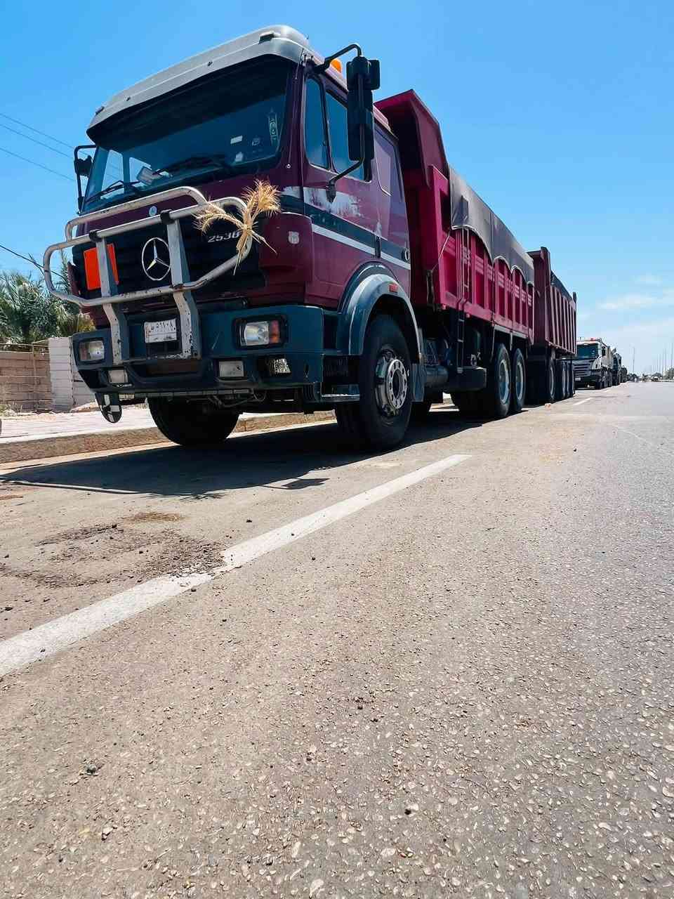السلام عليكم للبيع البي كروتي مديل 97مكينه 38كهرباءي كير 240مجموعه جي إف تفزيون تخم تاير راس وعربانه مربوطه قاطره ومقطوره قلاب السياره مكفوله كفاله عامه
***********
