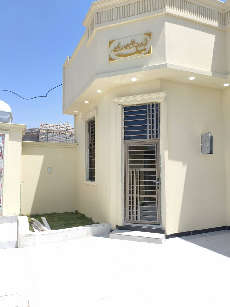 🔥 لقطة ما تتعوض 🔥
🏠 بيت يخبل - نظافة فول 💎

📍 ابو الخصيب
📐 200م - بناء بلوك بتلو جديد
🛏️ غرفتين + صالة + مطبخ + حمامين
✨ جاهز للسكن - ادخل واسكن

💰 السعر 105 مليون وبيه مجال للشراي

🙏 بيت خير وبركة على صاحبه الجديد

📞 ***********
📞 ***********
