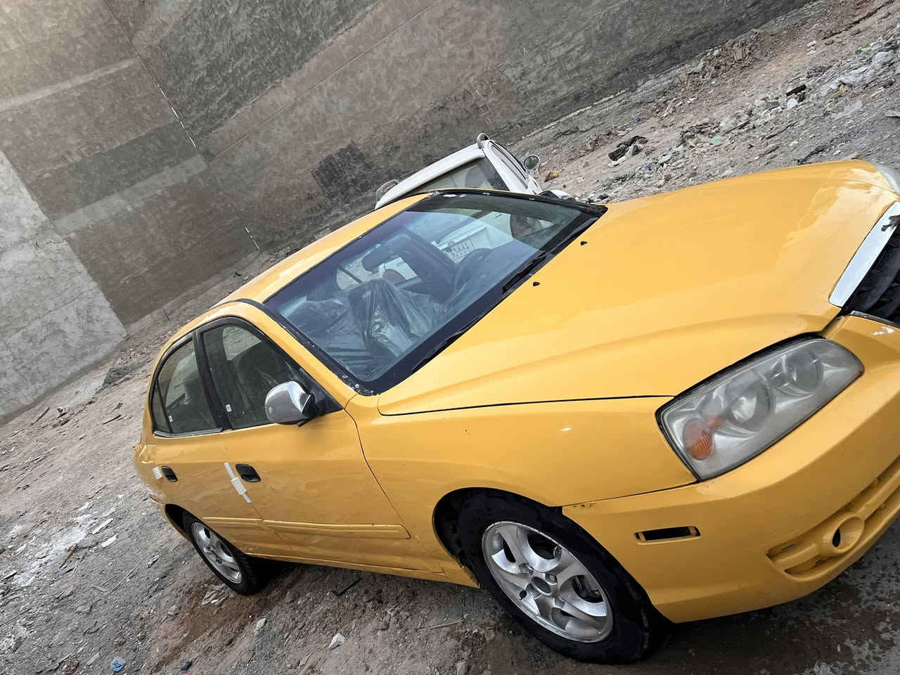 النترا 2004رقم بغداد مكينه 2000 كير اوتماتيك تبريد شغال بيها نواقص بسيطه السعر 42وبيها مجال بسيط الاتصال ***********مكاني بغداد
