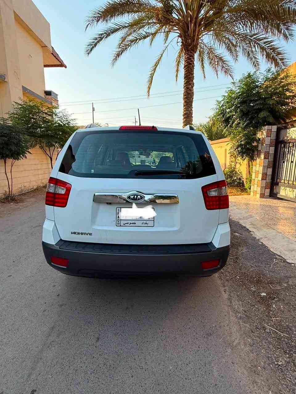 كيا موهافي خليجي 2013
فول مواصفات فور ويل بصمه
تخم تاير جديد سياره نظيفه حيل مابيها نقص تجي وتشوف بعينك 
مكفوله عدا نص الباب الخلف السائق تعديل 
رقم السياره بغداد
السعر 160 وبيها مجال

‭***********‬
