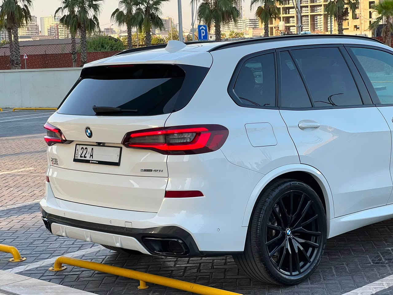Bmw X5 ( M )
موديل 2021
سيارة ماشية 45,000
وارد الامريكي 
حادث سيارة باب سايق + بونيد
للستفسار سعر اتصل بينا
☎️📞 *********** whastup أربيل, العراق
