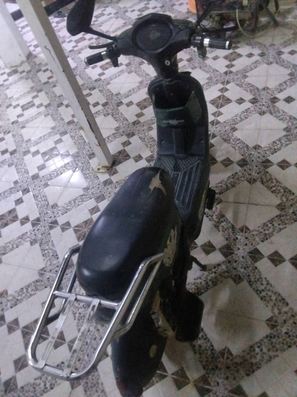 دراجه شحن 5بطاريات 
دراجه نقصه فقط شاحنه وبيه مجال للشراي وب الخدمه انا تجي تحمل الدراجه وتروح