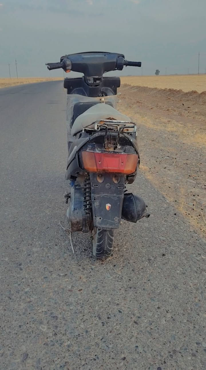 دراجه ياماها للبيع تايرات وراء كدام جدد لايتزنون شغاله هندر كهربايات ما تشتغل السعر 180 بها مجال شراي انتصل مو شراي لا تتعبني ***********
