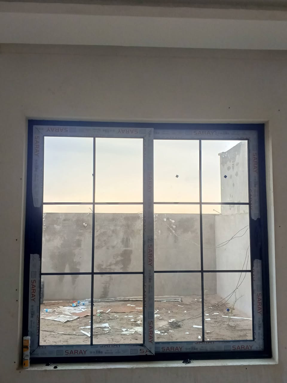 عرض خاص سعر المتر 45دولار
ابواب وشبابيك المنيوم 
***********.***********
