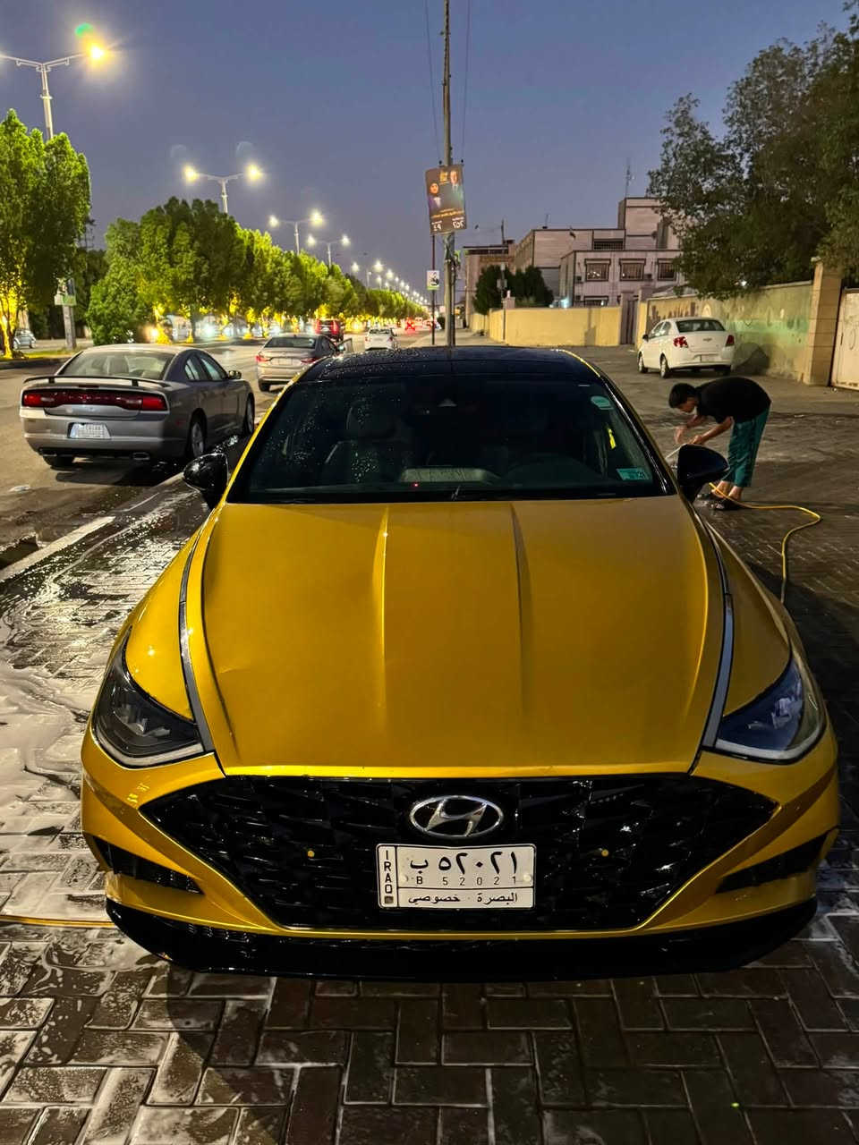 سوناتا موديل 2021 سبورت فول مواصفات 1600 تيربو كلش نضيفه السياره رقم بصره معوقين صارت حره حاليا سعر 150 صور الحادث موجوده ب الصور وبيه خدوش ب الباب المكان البصره المعقل ***********
