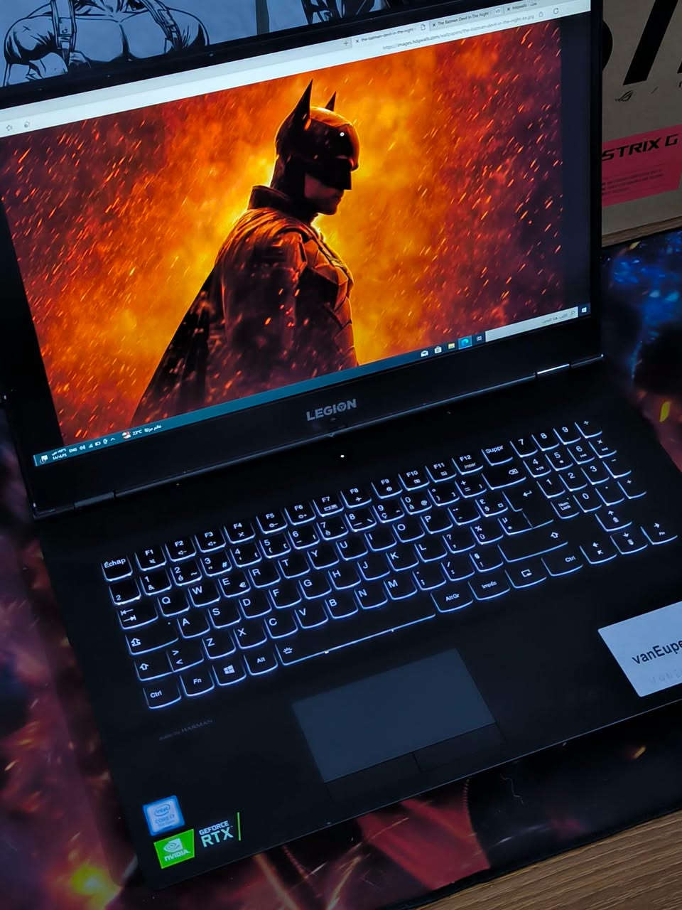 بمعالج i7 وكرت شاشه RTX 2060 بشاشه حجم 17.3 (144Hz)
Lenovo Legion Y540
CPU: Intel Core i7 th 9750H
RAM: 16GB DDR4 3200MHZ 
Storage: 1TB SSD M.2 
GPU1: INTEL GRAPHICS 8GB 
GPU2: NVIDIA GEFORCE RTX 2060 6GB 
SCREEN: 17.3 FHD 144
نضيفه كلش بحاله جديد
حراره ممتازه تحت الضغط فحص FurMark بعد 7 دقايق الحرارة تحت 70
نسبة البطارية: 86% 
ملحقاتها شاحنتها الأصلية 
مكاني بغداد الأمين الثانيه 
متوفر استلام مباشر او توصيل لكل العراق 
تواصل واتساب فقط
***********

