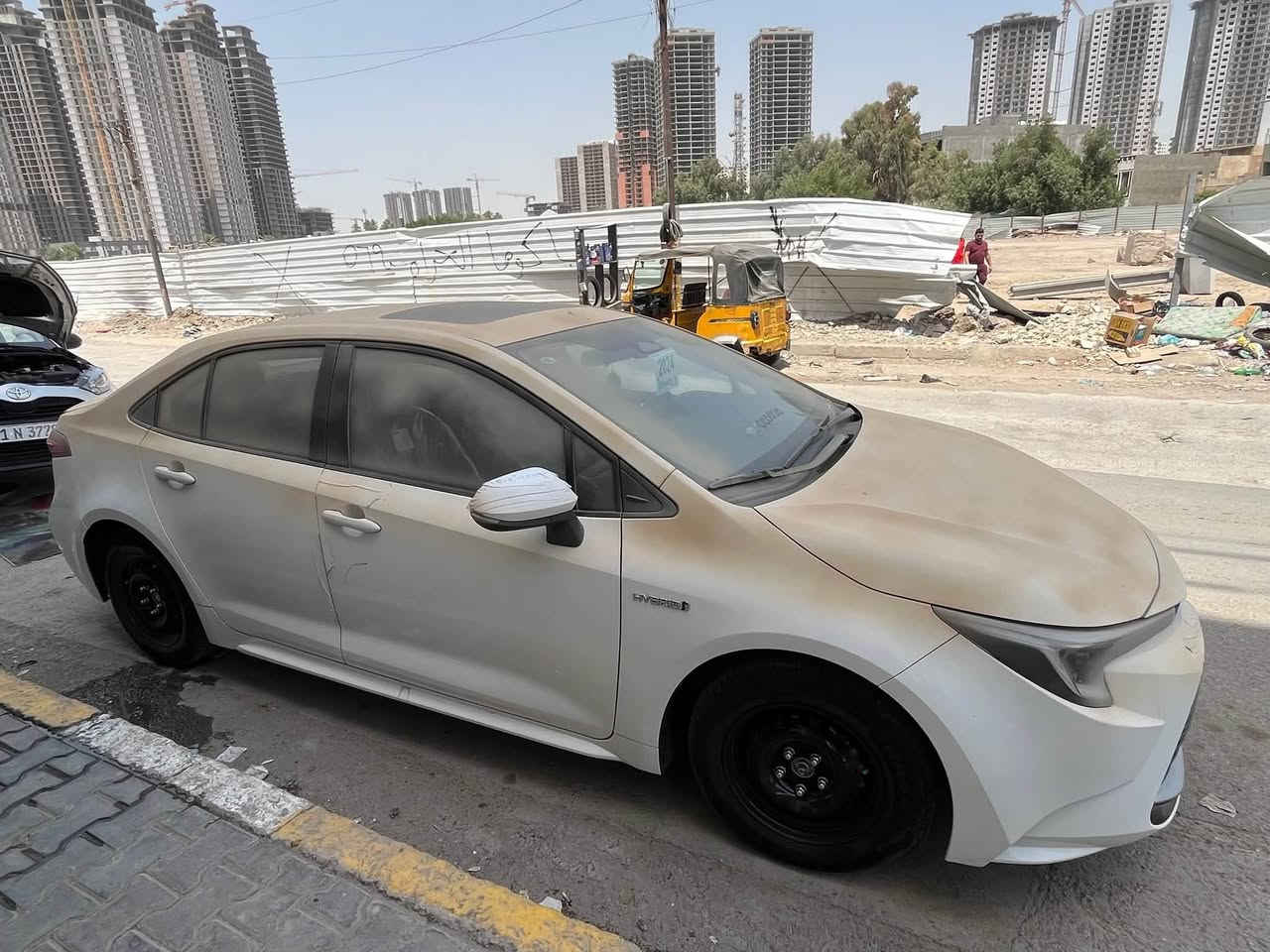 السلام عليكم
تويوتا كورلا هايبرد 24 

شكل أمريكي فول الفول زيرو 

العلامه زركه

فتحة سقف
لايت زنون عدسه
لد نهاري

بصمة تشغيل

سايد بريك بصمة

اشاير بالمري

داخل لونين

رادار أمامي

رادار توقف

توقف ذاتي

تحديد سرعة

تحديد مسار

شاشه تجيتل تغير العدادات

سستم دمام فول

تحكم ستيرن جهتين

كروز سرعة

تبريد نظام Eco

نظام اقتصاد بنزين Eco

واي فاي

واير ليس شحن خلفي 

شاشة كار بلاي لمس

كاميرا خلفية

رقم بغداد 

بسمي 

السـعـر 170

ترهم مراوس 

كي 4

رقم واتساب ***********
