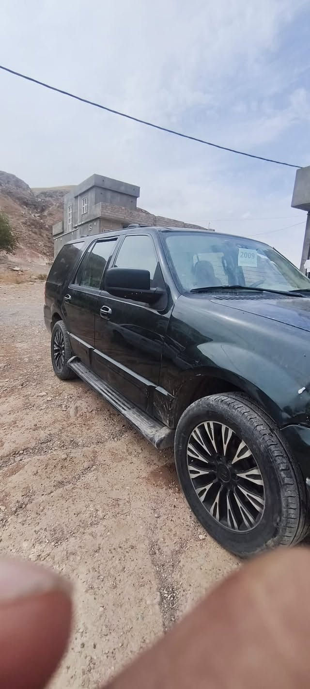اكسبلورر 2009 • ما يشتغل • تواير نص عمر