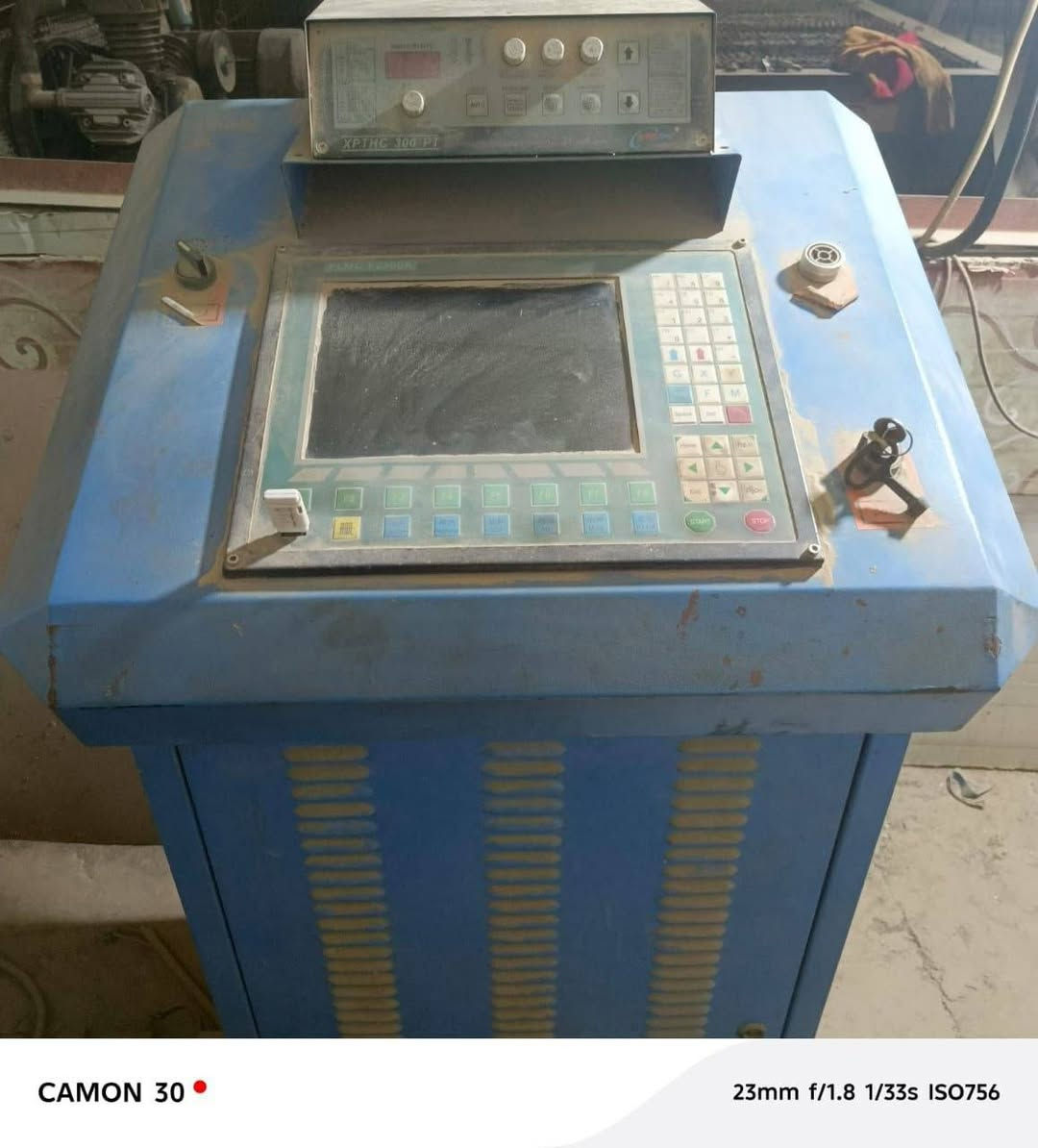 ماكنه cnc سي إن سي  شغاله للبيع السعر مليونين وبي مجال  للاتصال *********** في البصرة 
#cnc
