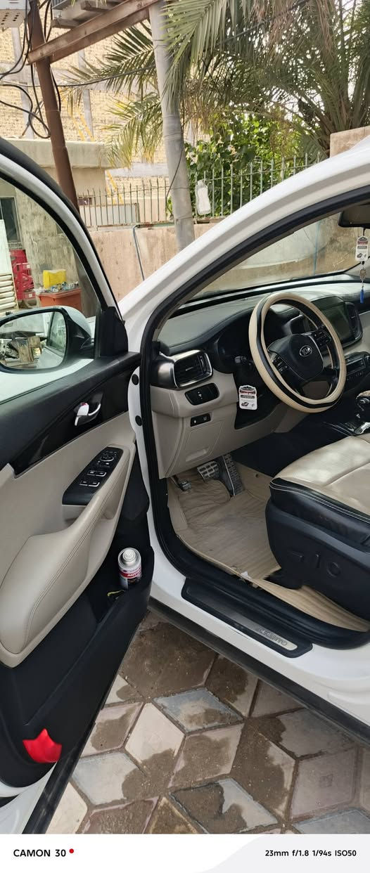 السلام عليكم سورنتو موديل 19 خليجي فول عده الفتحه السعر 230 مكانها الناصريه هاتف ***********

نص مكتوب في الصور:
- CAMON 30 23mm f/1.8 1/702s ISO52
- CAMON 30  23mm f/1.8 1/289s ISO50
- CAMON 30 • 23mm f/1.8 1/251s ISO50
- CAMON 30 • 23mm f/1.8 1/94s ISO50
- CAMON 30 23mm f/1.8 1/50s ISO50