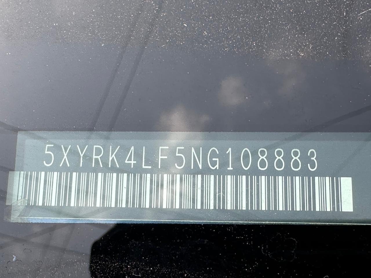 كيا سيرنتو موديل ٢٠٢٢ رقم بغداد اللون فيروزي مواصفات SXبرستيج فول مواصفات محرك ٤ سلندر تيربو بنوراما كشنات جلد مواصفات ١ / ١ حادثها تبديل بنيد ودعامية امامية مع تصليح خشم الشاصي مكان بسيط وبارد في الجاملغ الأمامي صور السونار مرفقة في المنشور السيارة ماشية ٥٧ الف كيلو متر سيارة جاهزة بدون نقص 
واتساب ***********