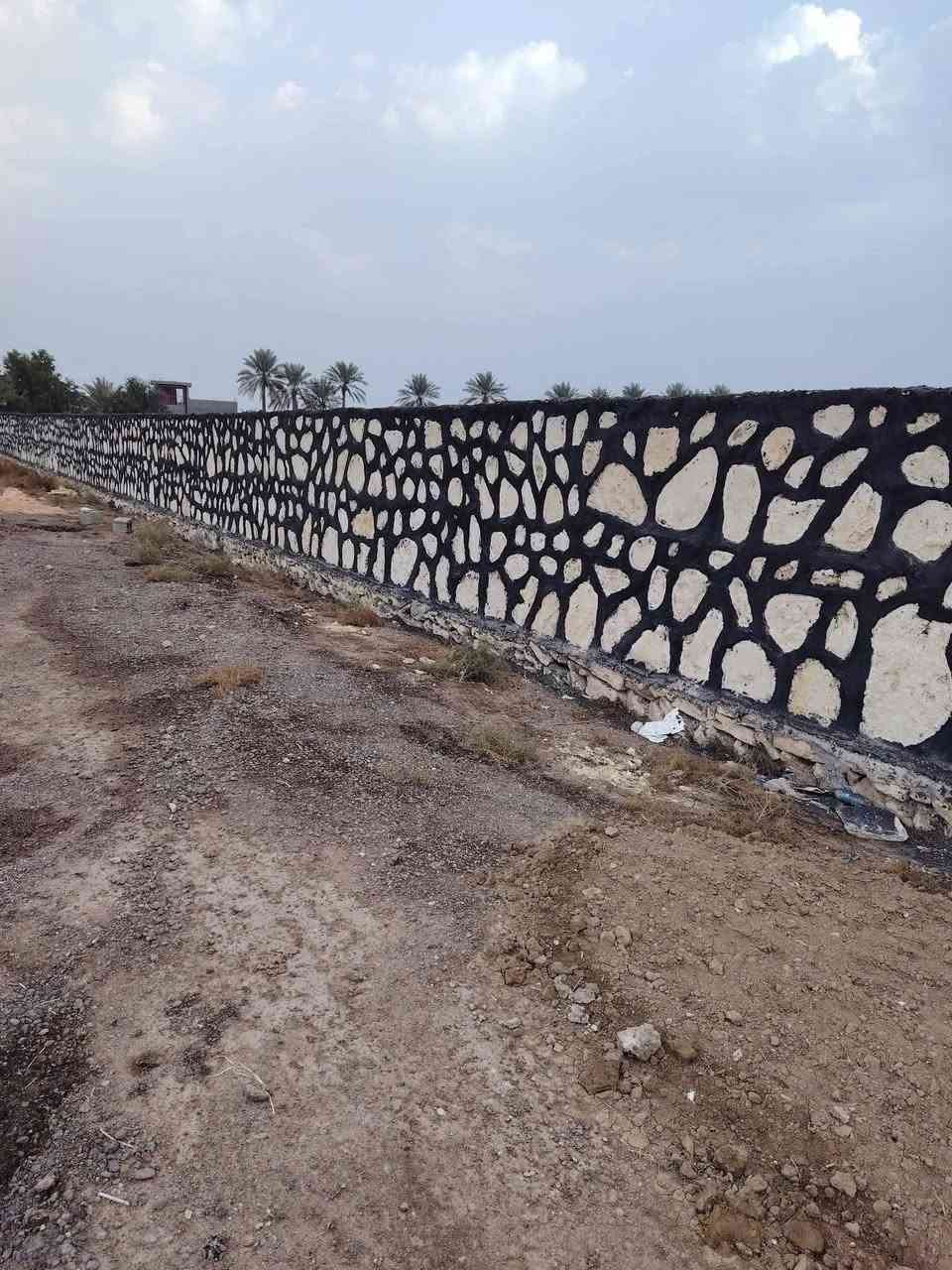 السلام عليكم بناء حجر *********** #*********** كرسته وعمل في كافة المحافظات 👉 بناء اسيجه وبيوت وخرايط اساسات وتطبيك بحيرات وممرات واتساب الاستفسار يتوفر واتساب
