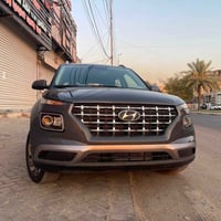 هيونداي فينو 2024 فول موصفات  بدون رقم تريد  حادثهة مرفق بالصور    بني...