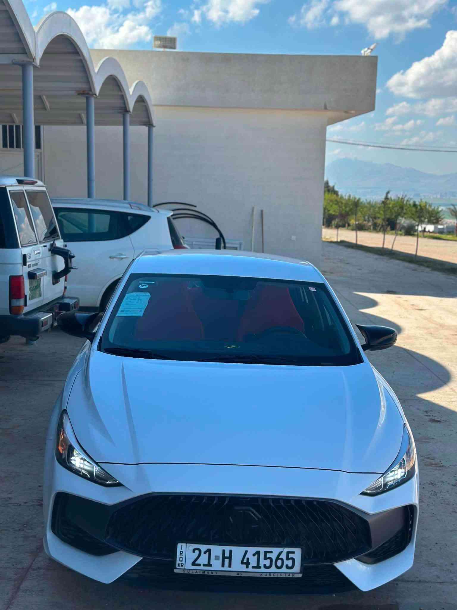 MG GT ger 3ade 2025
ئێم جی جیتی گێڕ عادی ٢٠٢٥

كامل جوانكاری بۆ كراوە
١٢ هەزار ڕۆشتووە بۆیاخ و سارد و چاڵی نیە

هەموو گیانی بەشەرت 
٩٩ گەڵا و مەجالێكی برایانە

(واتسەپ)  ***********
شوێن سلێمانی
