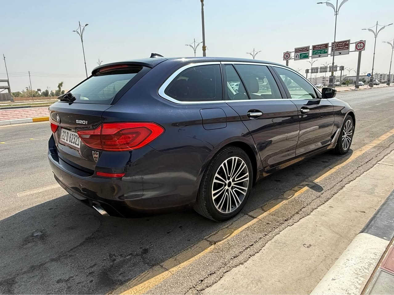 BMW 520i 2018 خليجية

للبيع او مراوس  وأدفع الفرق.

📍ستنكر
📍جينيس

• 4 سلندر (بنزين)
• بدون حادث بدون صبغ
• بصمة تشغيل
• مثبت سرعة
• صندوق كهربائي شفط
• ليد داخلي 12 لون
• كشنات كهرباء
• حساسات أمامية وخلفية
• مرايا شفط وكلاب
• سايد بريك كهربائي
• تبريد خلفي منفصل

✅ تايرات جديدة
✅ ويلات أصلية قياس 18
✅ سيارة جاهزة بدون أي نقص
✅ استخدام شخصي ومصروف عليها
📍السيارة جاهزة ويدون نواقص

📞 *********** كربلاء, العراق
