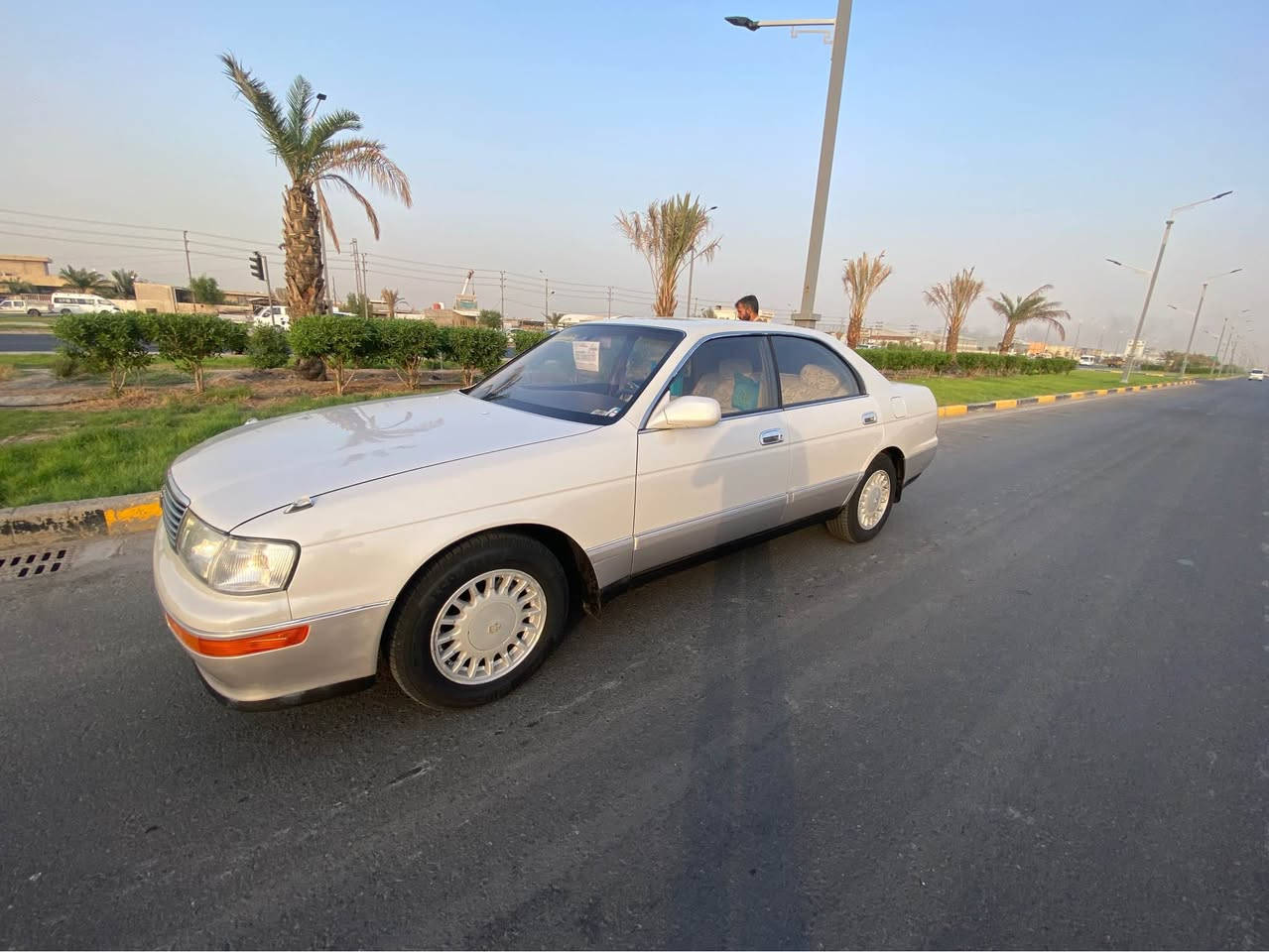 سلام عليكم بطه متصل مال مزاد دخول جديد سياره كفاله عامه حت من چويه حداديه تخم تاير مكينه وكير ثنين ونص جدد بيها صبغ فقط مداكر خلفيه وقماره سياره جاهزه على اخر حبايه نقصها فقط تبريد سعر 78 وبيها مجال مكانها بصره ابو الخصيب اخوان انه مكلف بالنشر هذا رقم راعيها 

‭***********‬ البصرة, العراق

