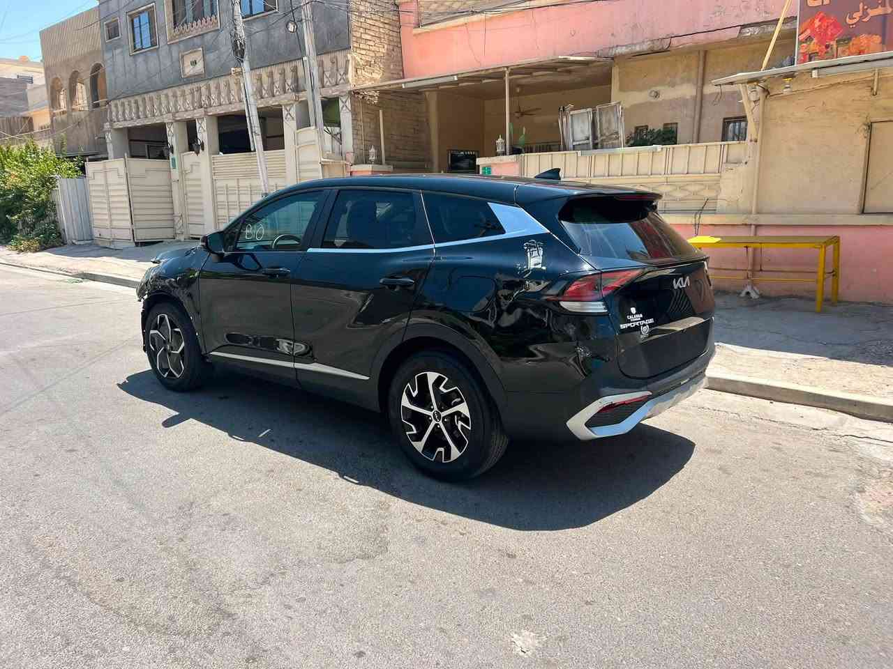 سبورتج 2025وارد امريكي محرك 2500 ع حادثها بدون تصليح تشغل وتمشي بدون رقم منفيس بسمي مكان سياره بغداد حره ماشيا 7الاف رادارات اشاير بالمري تبريد قطعتين كرسي كهرباء داخل جل شحن واير ليز هندبريك بصمه تشغيل عن بعد اي ستفسار تصال بالرقم ***********السعر 115
