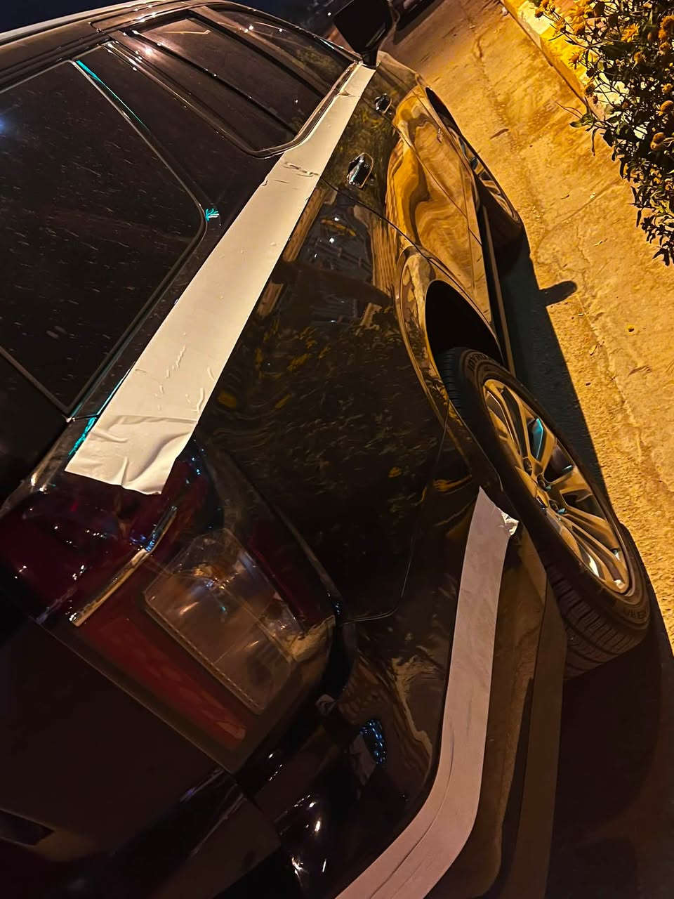 سلام عليكم للبيع تاهوبرايمر موديل ٢٠٢١كفاله عامه من صبغ وبارد وبي دي ار وكفاله من محرك وكير وحداديه سياره اخت زيرو. (ماشيه ٨٥)سياره مال بيت ع ايد وحده اخذته بسنه ٢٠٢٢وبسمي تريد وكاله او تحويل فول موصفات بعد معروفه موصفات تاهو البرايمر (الاتصال ***********فقط اتصال )(فقط وتساب ***********)مكان سياره اربيل وبلاش الاخوه المحترمين تحياتي للجميع (علما تخم تاير وتخم دسكات شركه شادله )سياره متصرف الف دينار عليه
