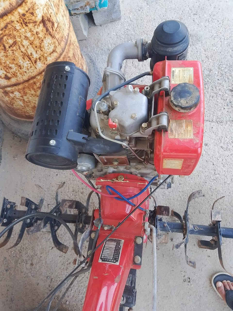 السلام عليكم مكينه رافوسه 13 حصان كاز للبيع الاتصال *********** ديالى بعقوبه
