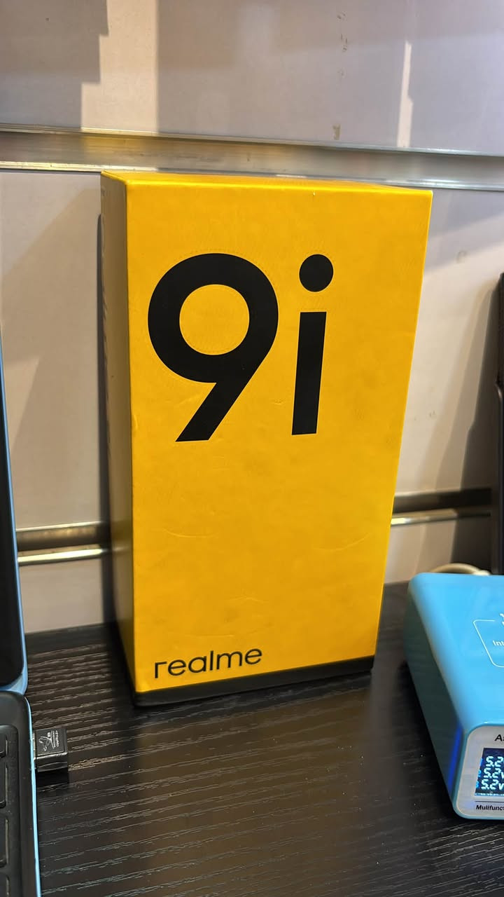 ريلمي 9i اخو الجديد 128 ما مفتوح 150 الف
للتوصل ***********

نص مكتوب في الصور:
- 7:36 86 About device realme UI realme UI 4.0 Official version Device name realme 9i Storage 24.5 GB / 128 GB Model RMX3491 Processor Qualcomm Snapdragon 680 Octa-core Battery capacity 5000 mAh (TYP) Screen size 6.59 in RAM 6.00 GB + 4.00 GB Cameras Front 16MP Rear 50MP+2MP+2MP