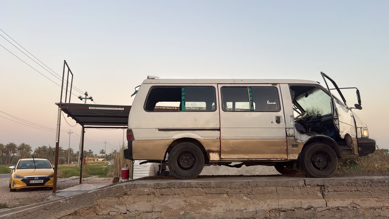 ل السلام عليكم كيه بسته مصفره غرامات وهيئه موديل ٩٤ سياره راعيها ميت ولده موجودين محرك قبل سبوع شاده  سياره صبغ جماليه معجون بيها بلربع بدون ضربه كير اكسن باتري حداديه كله جديد كهربائيات كيج كاز حماوه 

دواخل كشنات ستاركس حتى الفان شغال 
مكان بابل  السعر ٣٠بيها مجال بسيط 
***********
