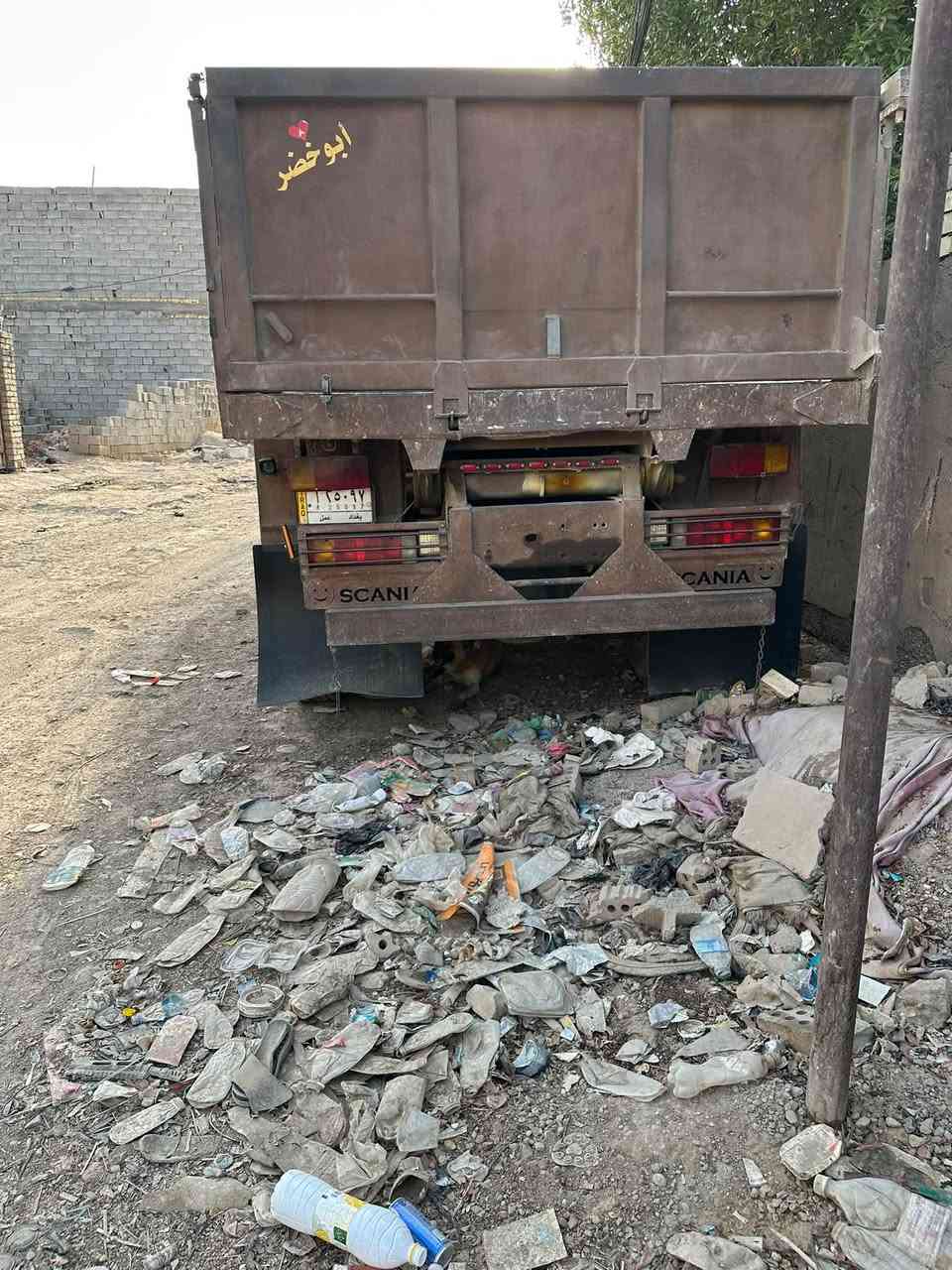 سلام عليكم سكانيه مديل 76رقم بغداد مشروع وطني بسمي لل للسنه لجديدة عنوان بغداد النهروان قمارة بلاديه شاصي بلادي ومكفول مكينه 112وكير 112وكسن 113وسيارة جاهزة للشغل متخسر عليهة دينار وشرط كلة جديد دوشمه جديدة تبريد شاشة كلشي شاد كشنات مال بومة للستفسار *********** العنوان بغداد النهروان
