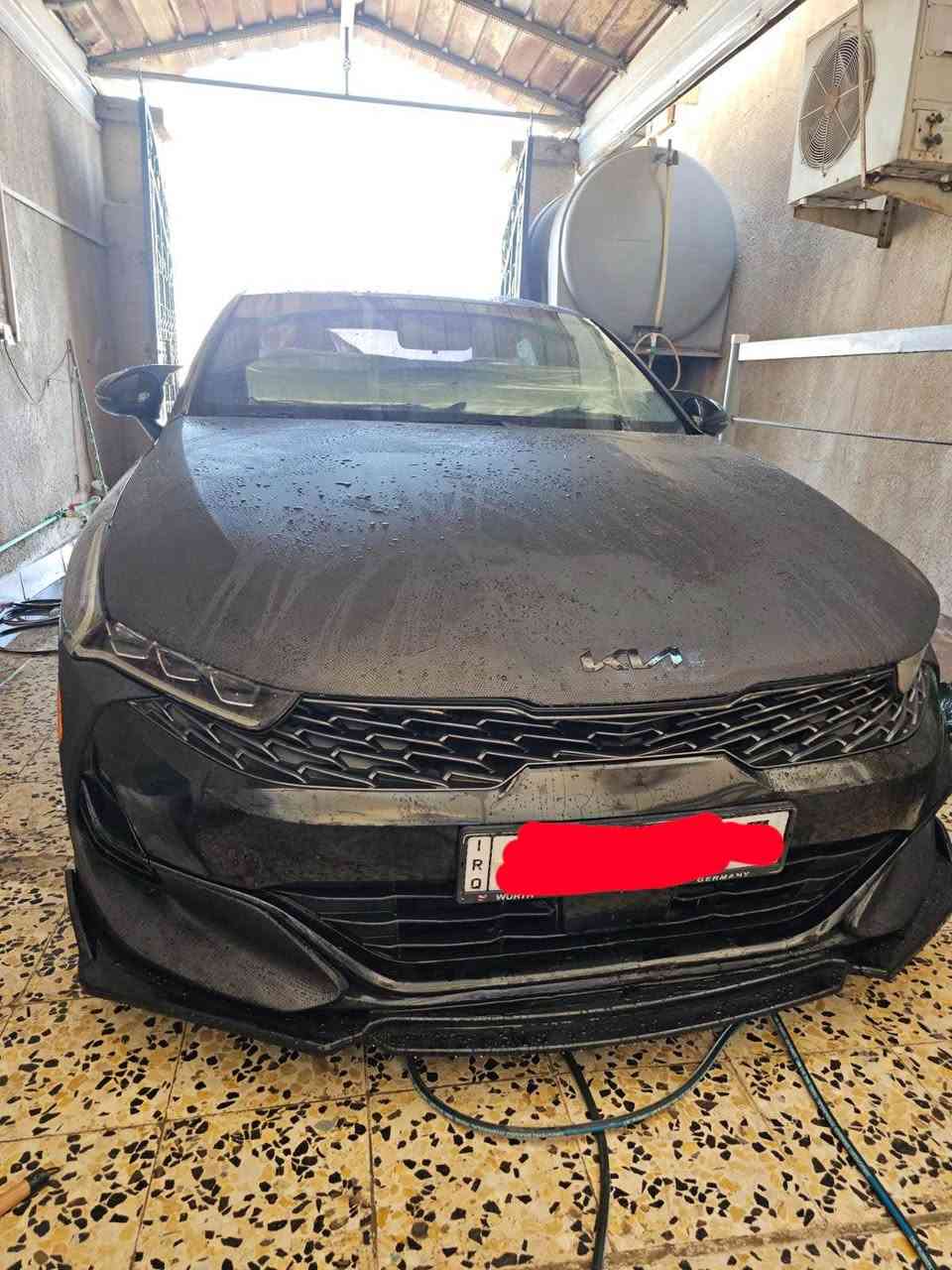 سلام عليكم K5 Gtline 2022
فول مواصفات للاخير وحره باسمي تحويل مباشر رقم بصره

السياره بيه ثلاث قطع قطعتين كلير من امريكا البنيد والجامع خلف السايق والجنطه امبدله
مواصفات
الكاميرا الخلفية ، سقف بانورامي ،صندوق كهربائي ، التحكم على المنحدرات ،مستشعر وقوف ، فتحة السقف ،مثبت السرعة ، شاشه ، مراقبة النقطة العمياء ،نظام المفتاح الذكي ،التحكم التلقائي في درجة الحرارة ، لوحة قيادة رقمية ،وسادة هوائية ، المصابيح الأمامية ليد ، أبل كاربلاي ، التشغيل عن بعد ، أندرويد أوتو

ABS
شاحن لاسلكي ، كشافات ضباب ، فرامل الوقوف الإلكتروني ، تعليق تلقائي ، وضع القيادة ، نظام مانع السرقة، التحكم الإلكتروني في الثبات ، مرايا جانبية تدفئة ، مثبت السرعة التكيفي ، الضوء العالي التلقائي ، حساسات ضغط الإطارات ، مغلف الجنطه والبنيد والتكم للجماله PPF ضمان 5 سنوات وعندي صورها قبل التغليف

المكينه والكير كفاله من الفتح والتصليح

السياره رايدها ب 147$ وبيه مجال

مكان السيارة / بصرة

رقمي / ***********
  ما متواجد ع الفيس * البصرة, العراق
