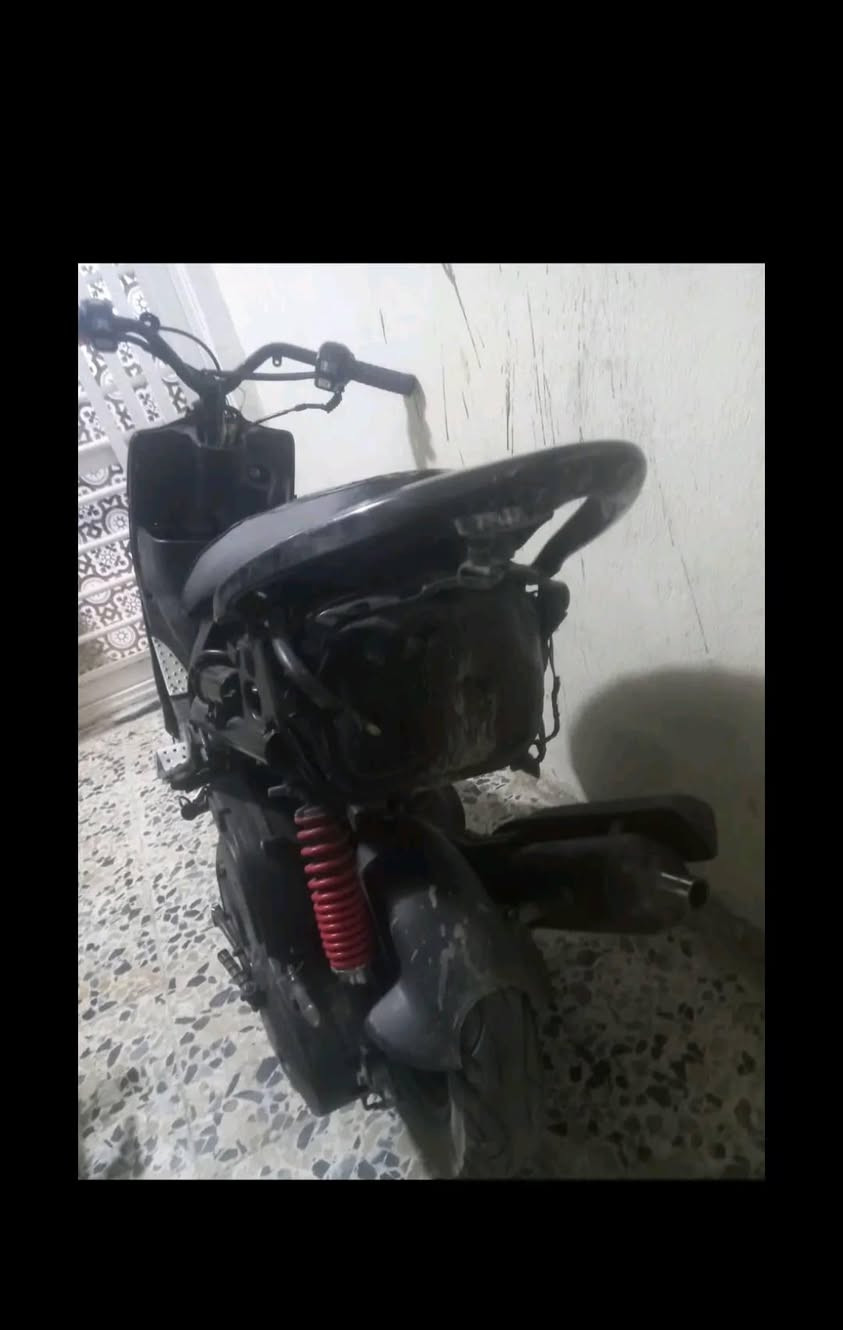 سلام عليكم شباب دراجه نوع ماكس عدله حربيه للبيع السعر خاص مكلف بل نشر تفاصيل خاص ***********
