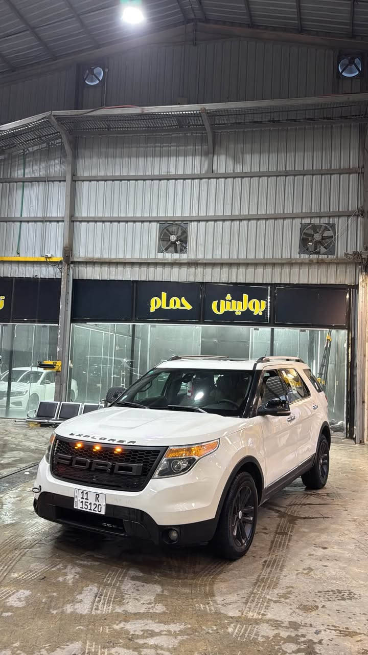 اكسبلورر • ٢٠١١ • دفع رباعي