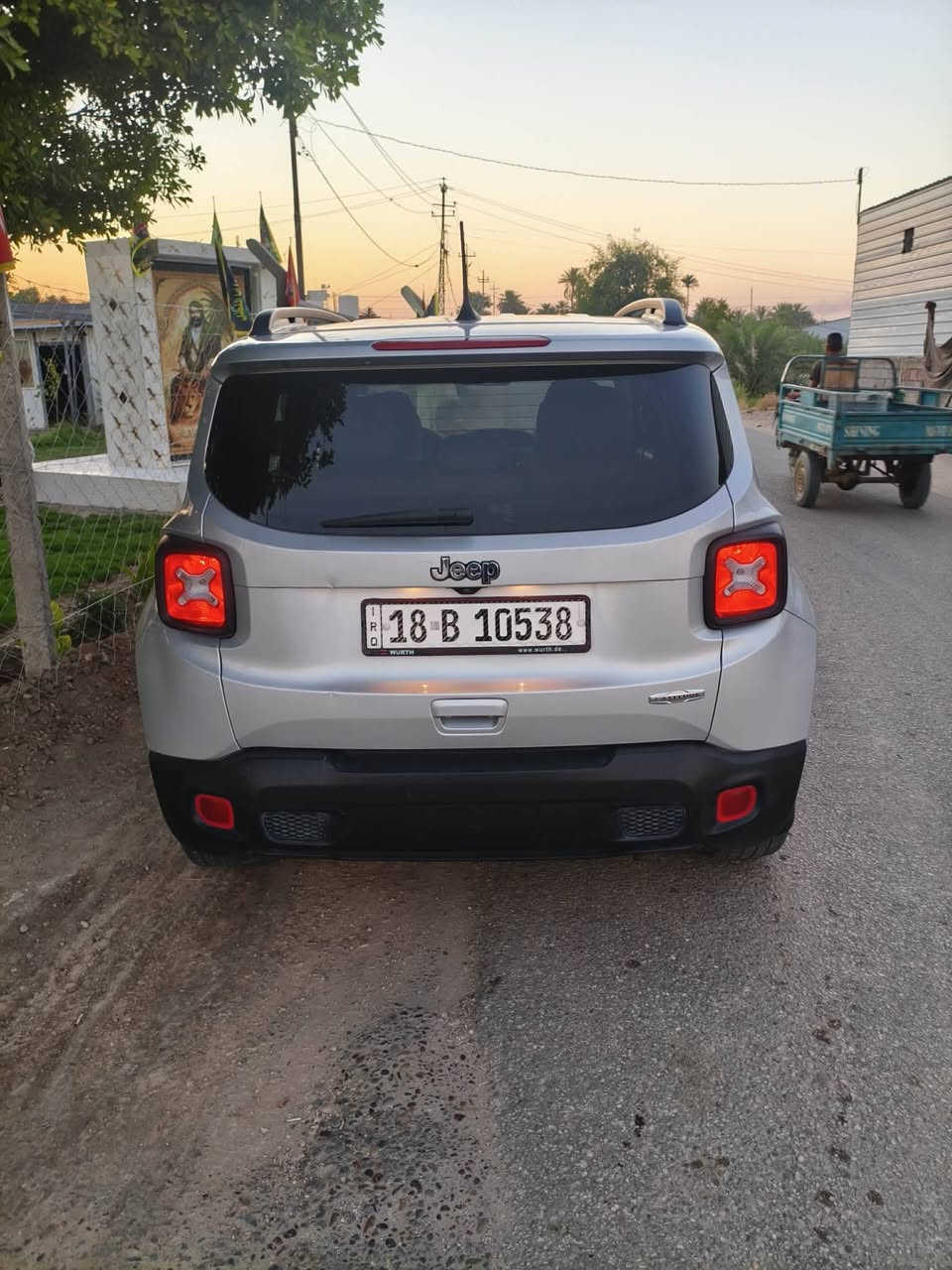 جيب رنجيد موديل 20 ماشية 85 الف ماخذها 130 ورقة قبل 3شهور قيم و اخذ باليرضي بي الله
بيع مستعجل

***********
