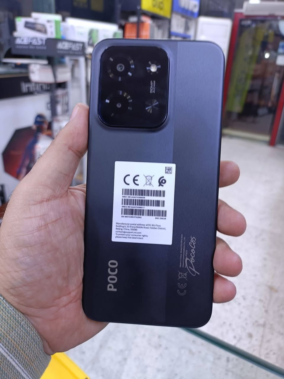 بوكو c85 ذاكرة 256 رام 8 شحن 33 واط شاشة 120 هرتز مستخدم اقل ال 3 ايام بعدة جديد  المكان ناصريه ***********
