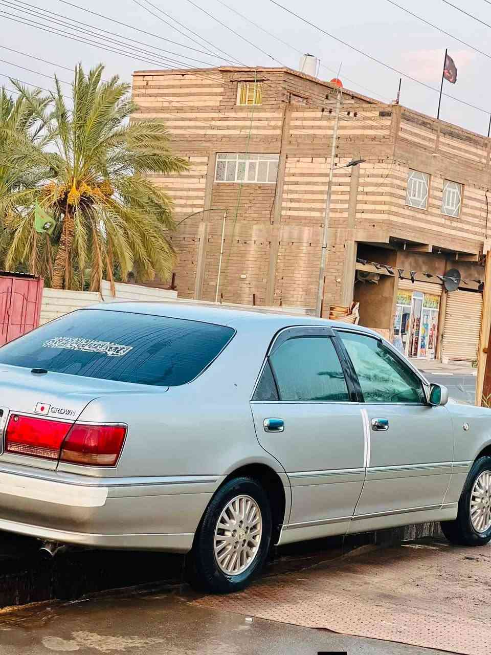سلام عليكم ملكه مديل 2002 كص قماره فقط بسمي بصره الدولي مكينه وكير كفاله D4الجبير. كرستال أصل تخم تاير وحداده فول تبريد ثلج شاصي 75 
كشنات كهربائي ستيرن كهربائي 
السياره حلوه ومتعوب عليهه 
المكان بصره الهاتف *********** واتساب 
السعر 112 المدينة, البصرة
