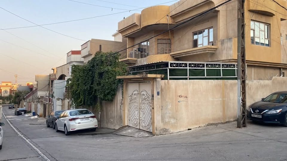 السلام عليكم دار ركن للبيع منطقة الحدباء
248 متر
للاستفسار
***********
