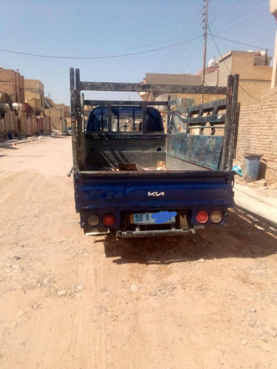 سلام عليكم كيه2006 محرك مسكر وكير وكسن جديد تحويل مباشر رقم نكليز ي بابل مكان السيارة  بغداد حي البتول رقم الهاتف***********
