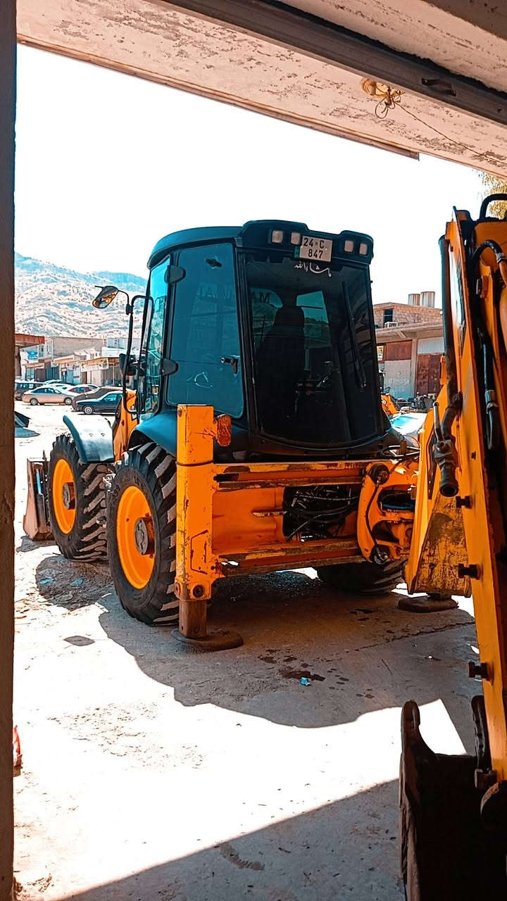 جيسي للبيع 2006 رقم دهوك سنوية جديد عنوان محافظة دهوك واتساب ***********
