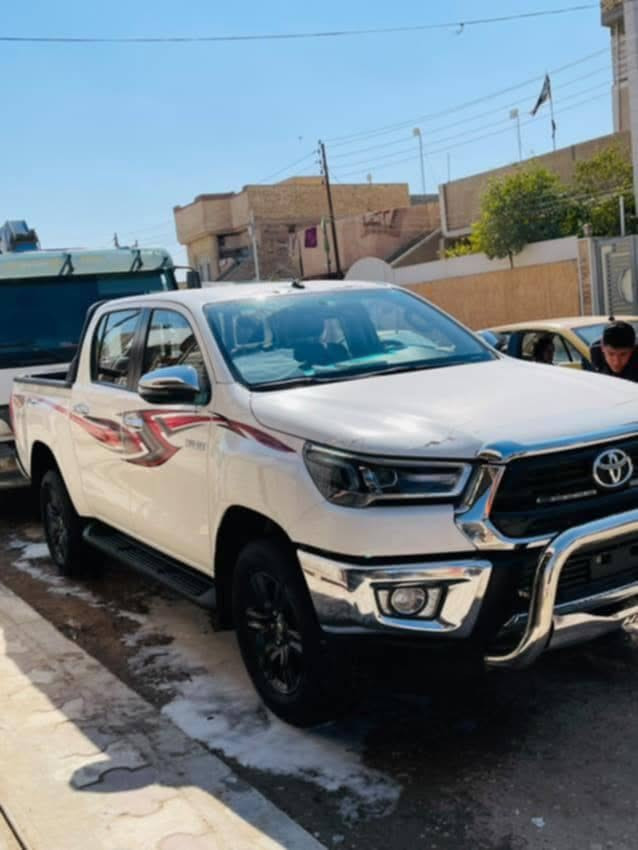 سلام عليكم للبيع بيكم موديل ٢٠٢٣ كويتي فول مواصفات مكفوله كفاله عامه رقم بابل ماشيه ٥٦ الف سعره ٣١٠ $ وبيه مجال للاستفسار ***********
